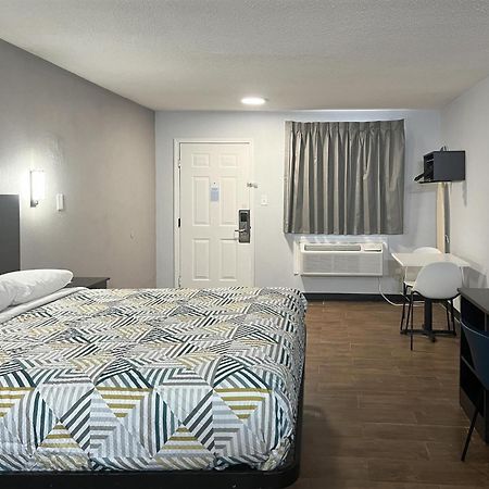 Studio 6 Suites Hurricane, Wv Exterior foto