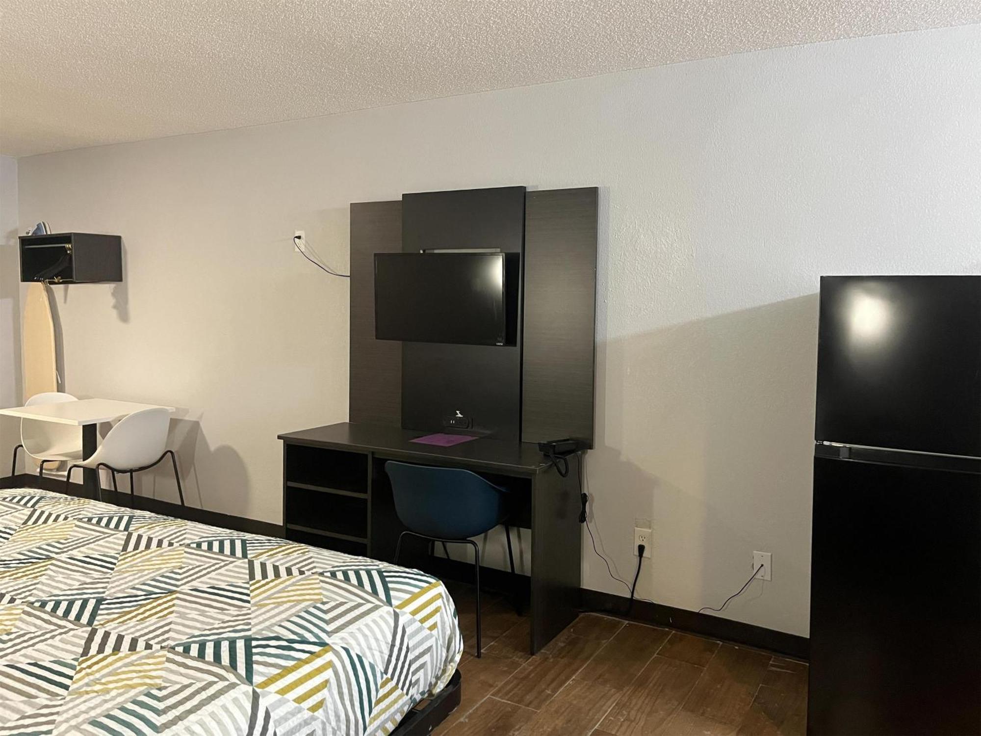 Studio 6 Suites Hurricane, Wv Exterior foto